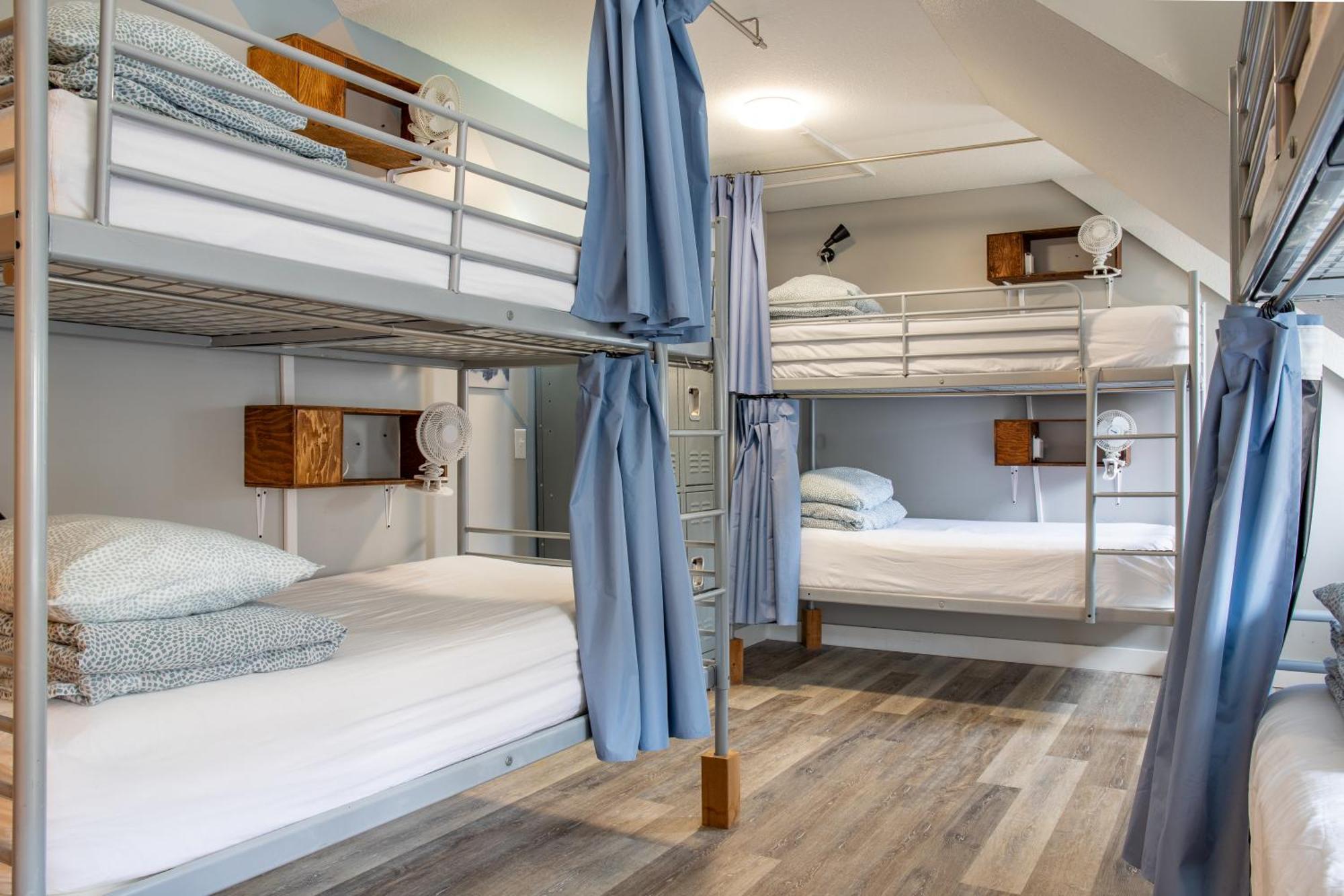 Samesun Banff Hostel Eksteriør bilde