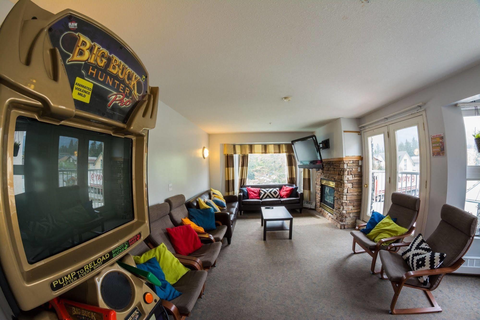 Samesun Banff Hostel Eksteriør bilde
